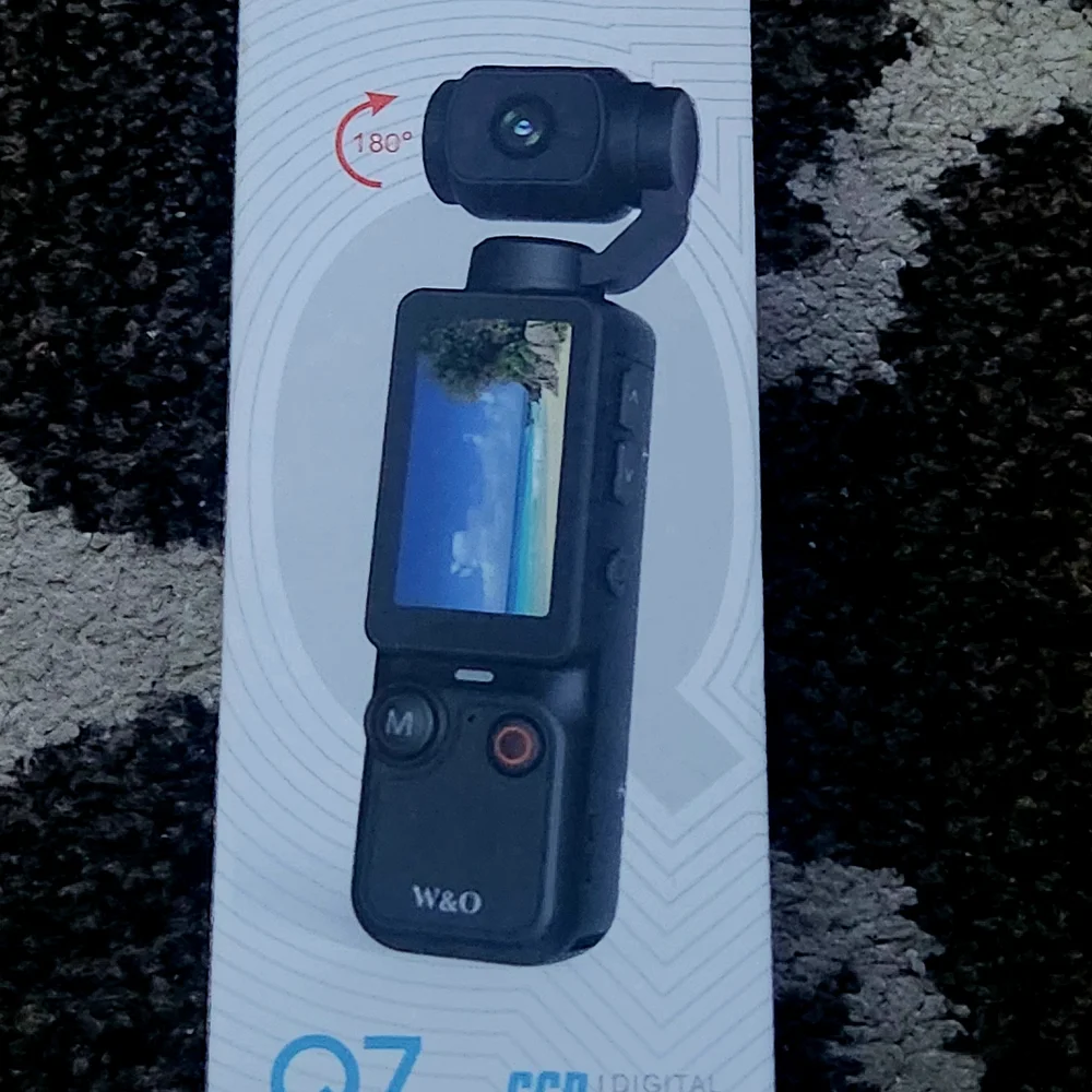 Q7 4K Pocket Gimbal Camera - Black